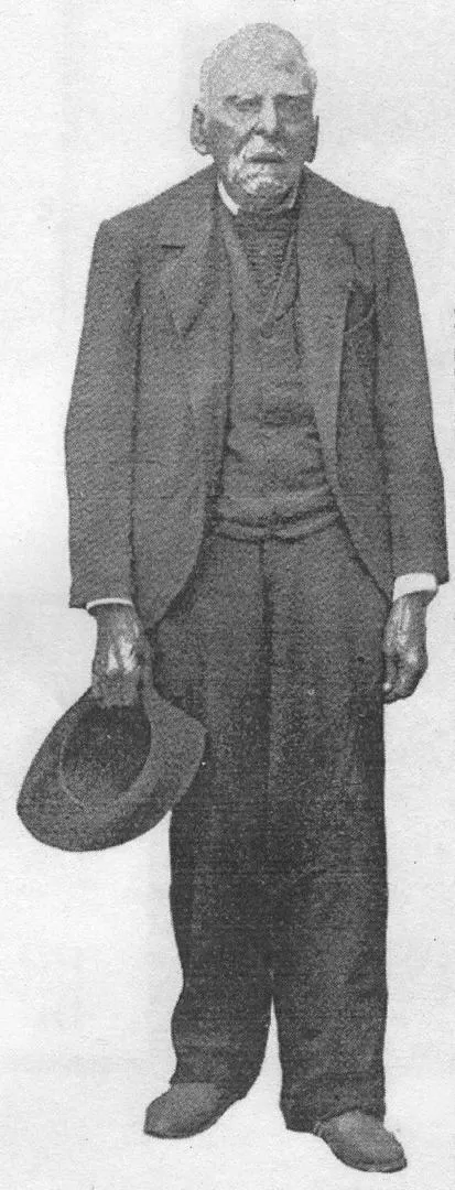 GLORIOSO VETERANO.El sargento Hipólito Suárez en el retrato que le tomó en 1899 el fotógrafo H. Fritot, de Tucumán, para “Caras y Caretas”. la gaceta / archivo