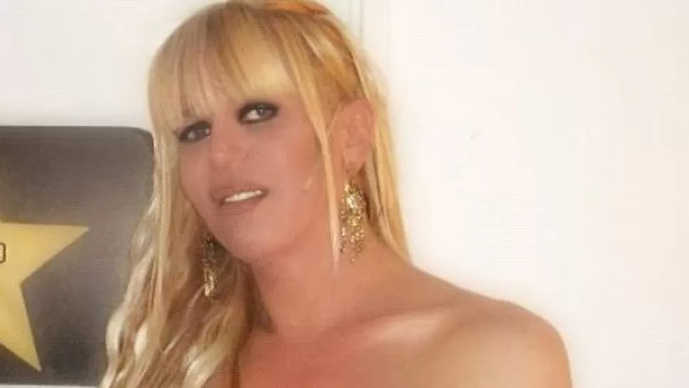 MEDIÁTICA. Casandra Crash tiene previsto casarse a fin de año con un stripper. FOTO TOMADA DE RATINGCERO.COM