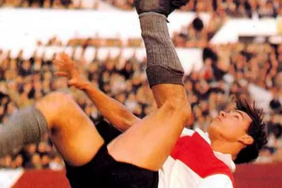 Se cumplen 50 años del debut de Oscar Pinino Mas