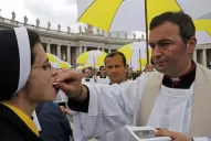 Juan Pablo II y Juan XXIII no se avergonzaron de las llagas de Cristo, dijo el Papa Franciso