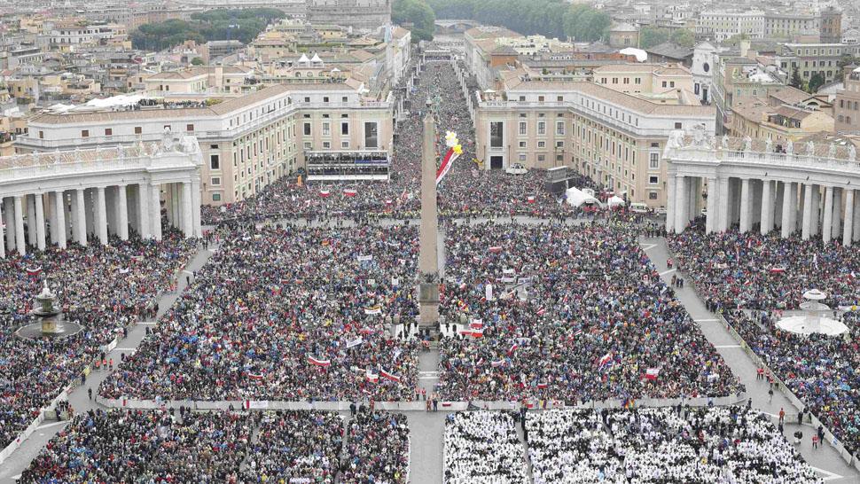La Plaza de San Pedro se llenó de emoción LA GACETA Tucumán
