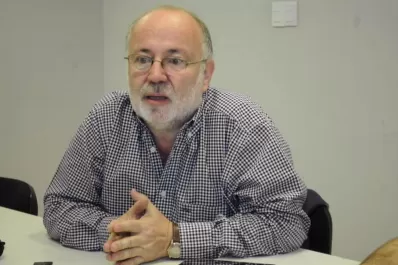 “Debemos recrear una universidad digna y decente”