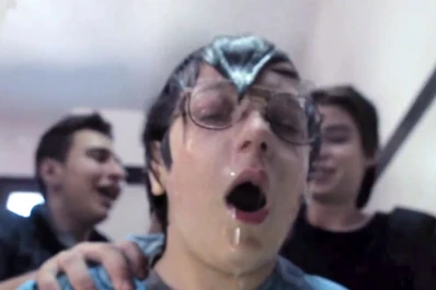 Seré tu jefe, el polémico spot para detener el bullying