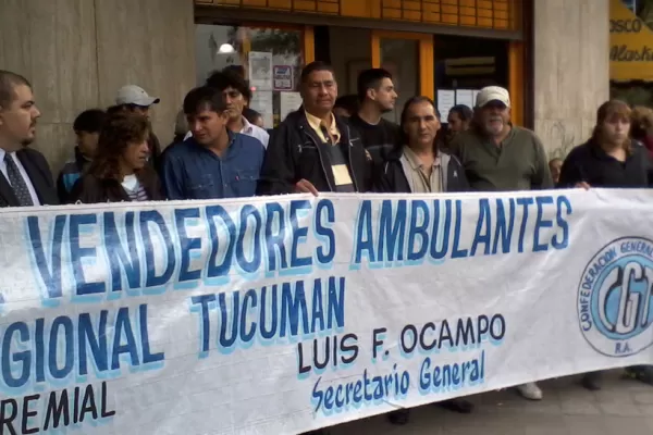 Ambulantes pidieron volver al centro con la venta manual