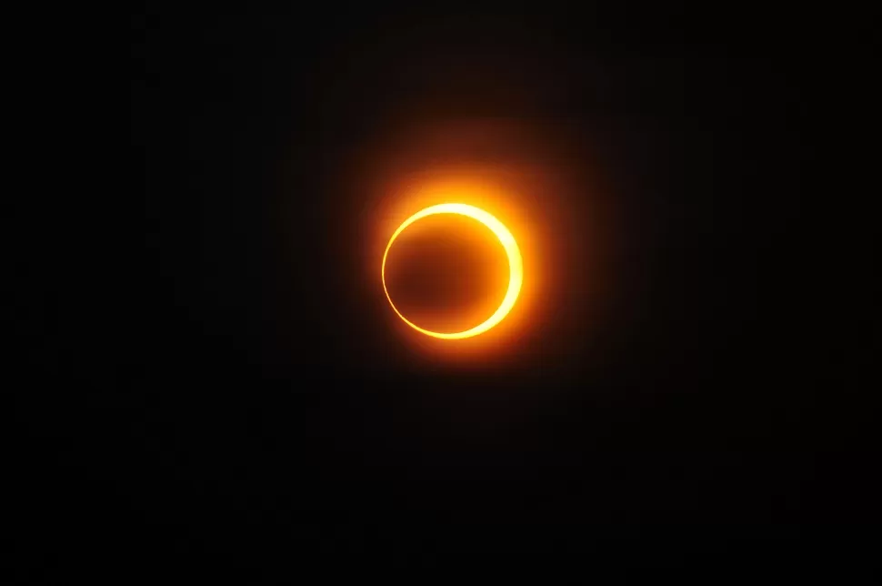 Australia espera por el eclipse anular. Captura Wikimedia.