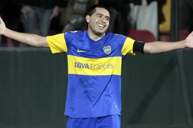 Riquelme se prepara para jugar el domingo