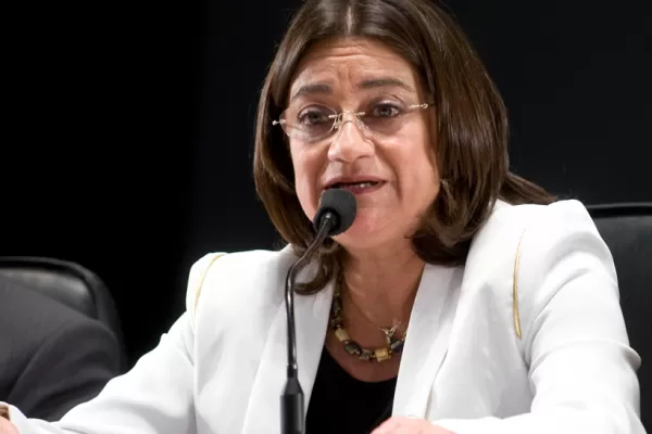 Corpacci, gobernadora de Catamarca, anunció que esa provincia implementará las PASO
