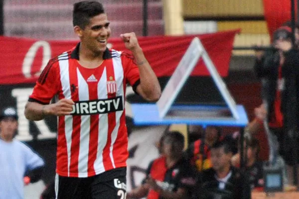 Estudiantes derrotó a Colón de visitante se mete en la pelea
