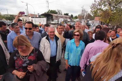 Los periplos de José López abonan rumores electorales