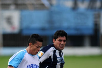 Hinchas de Atlético Concepción evitaron la remontada de Sarmiento