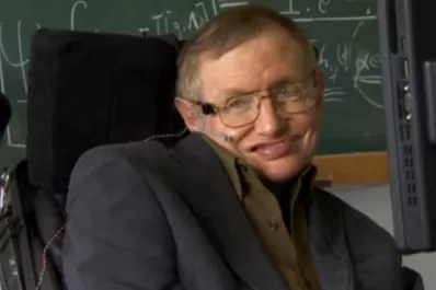 La inteligencia artificial podría acabar con la humanidad, según Stephen Hawking