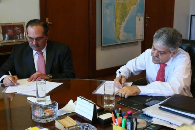 Alperovich permanecerá en Buenos Aires hasta el viernes