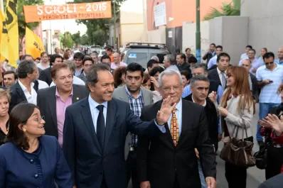 Scioli acompañó a Corpaci en la inauguración de una sucursal de Banco Provincia
