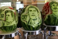 La cara de Messi ahora está hasta en las sandías