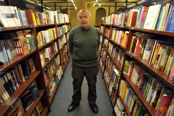 Eduardo Galeano figura en una lista del Frente Amplio