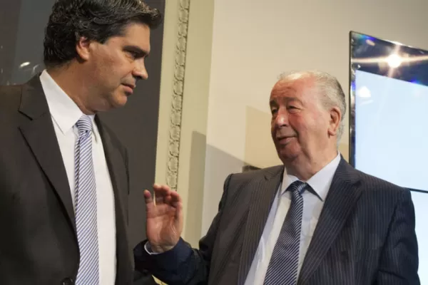 Grondona le aseguró a los clubes que están resueltos los fondos para el nuevo torneo