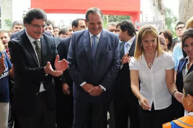 Sileoni, ministro de Educación, inaugurará en Tucumán las obras de remodelación de una escuela de 1918