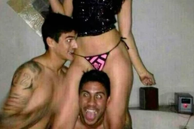 Escándalo en Uruguay por la fiestita de dos futbolistas de Defensor, en Medellín