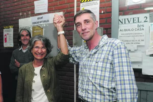 Hoy se define la conducción de las facultades