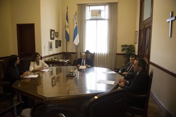 Los fiscales amenazados citaron a 23 policías como imputados por la sedición de diciembre