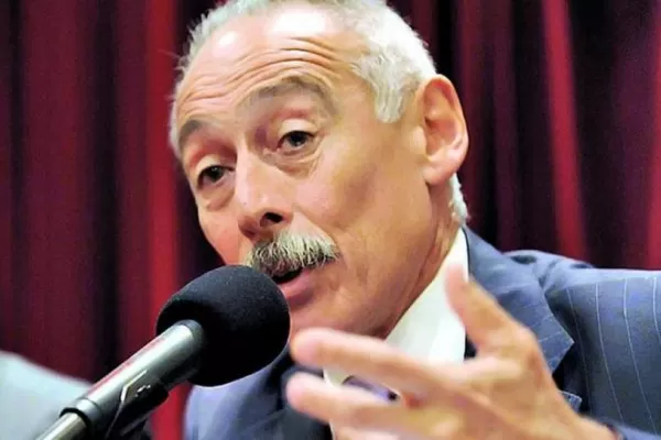 Sbatella refutó una denuncia por lavado