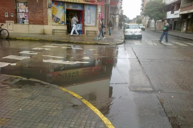 El laguito de la escuela de Córdoba y Monteagudo