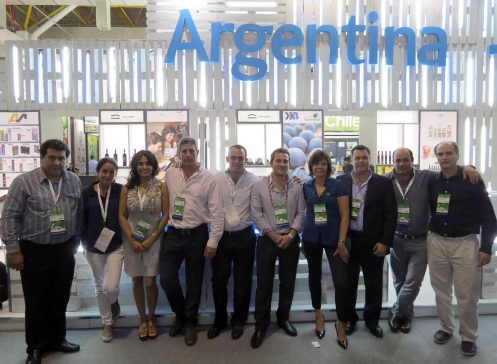 EL MAS GRANDE. El pabellón argentino contó con tres islas y 33 empresas participantes. Ocho fueron de Tucumán.  