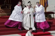 El Papa analizó el documento episcopal que enojó a Cristina