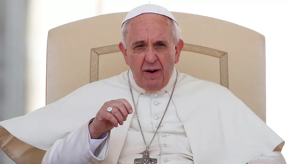 MALESTAR. El papa Francisco puso el grito en el cielo al conocer lo que costó el almuerzo. REUTERS