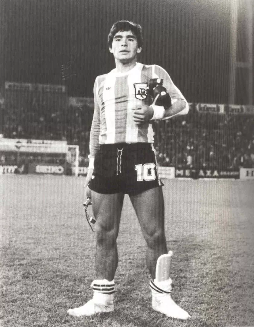 ÉL TAMBIÉN LO SUFRIÓ. Maradona quedó afuera de Argentina ‘78. 
