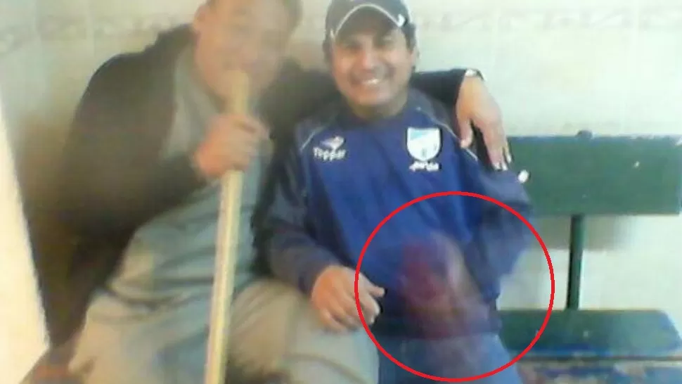 IMAGEN TOMADA DE TWITTER / @LARARO8966