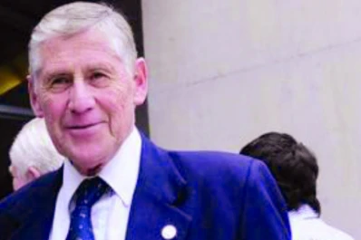 La ejecución masiva de profesionales morosos genera malestar en el foro