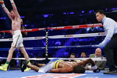 El increíble nocaut del irlandés Andy Lee