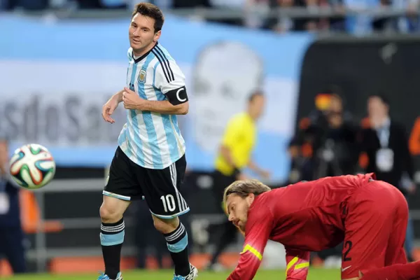 Messi volvió a vomitar durante la victoria argentina ante Eslovenia
