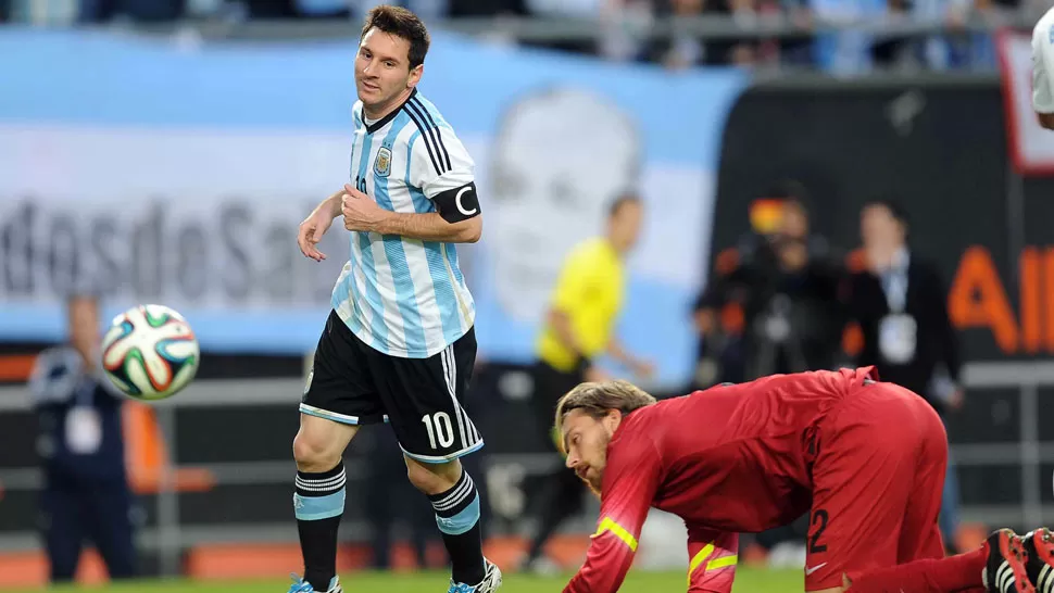 TRANQUILO. Más allá de las descomposturas, Messi jugó sin problemas. TELAM