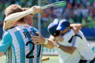 Histórico: Los Leones golearon y se metieron en semis