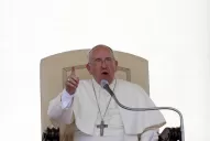 “El sistema económico ya no se aguanta”, dice el Papa