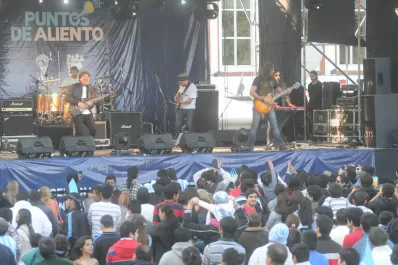 Podés alentar a la Selección en la plaza Independencia