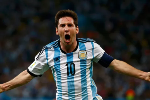 Apareció Messi y Argentina cambió sufrimiento por festejos en el Maracaná