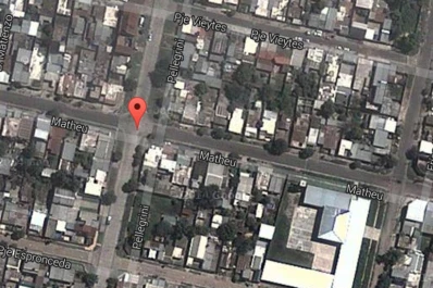 Dos jóvenes iban en sus motos, chocaron de frente y murieron en el acto