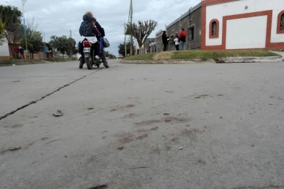 Trágico choque frontal de dos motocicletas
