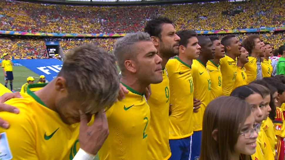 DESBODADO. Neymar no pudo contener las lágrimas durante el himno. CAPTURA DE PANTALLA