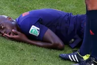 Impactante: Martins Indi, en estado de shock en el campo de juego