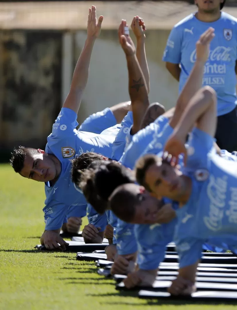 PUNTO DE QUIEBRE. El que pierda el duelo Uruguay-Inglaterra podría despedirse. 