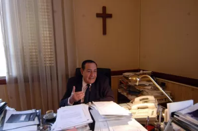 El nuevo ministro depende de una opción de Alperovich