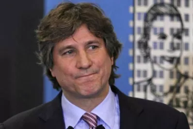 Volvieron a citar a Boudou a indagatoria, esta vez por un auto con papeles falsos