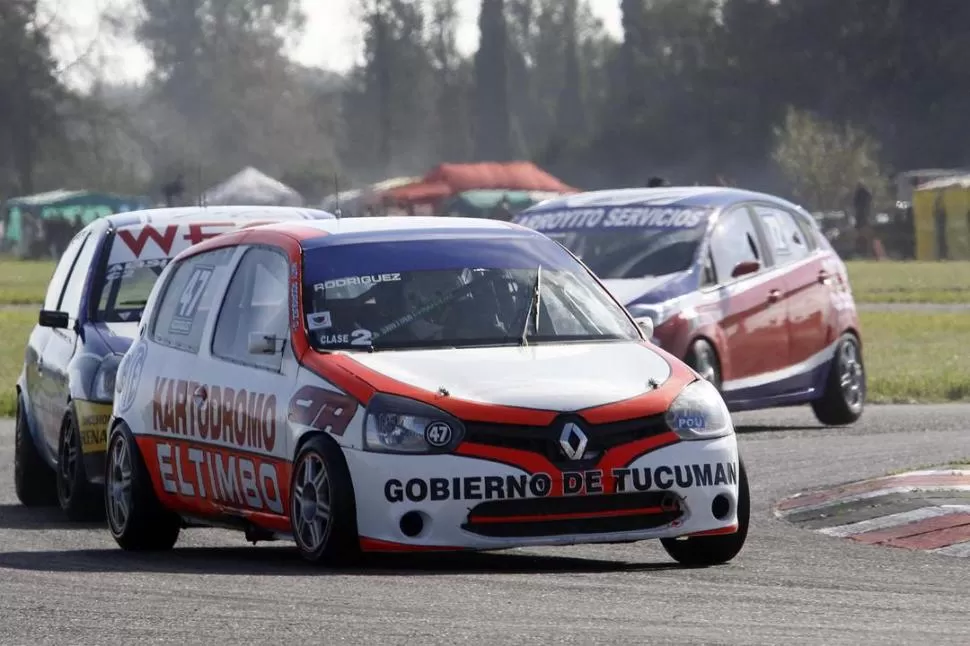 LE GUSTÓ. Matías Rodríguez debutó en la prueba de San Jorge de la Clase 2 del TN con un Renault Clio del equipo Dellasantina y quedó muy conforme. 
