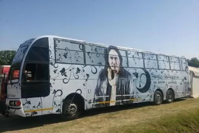 Sergio Galleguillo probaba el sonido y le robaron el colectivo