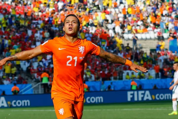 Holanda frenó a Chile y se quedó con el Grupo B