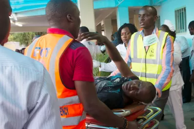 Una explosión en un shopping de Nigeria dejó 21 muertos
